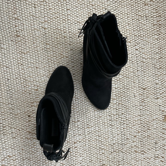 Steve Madden Gaybel Bootie - Picture 3 of 7